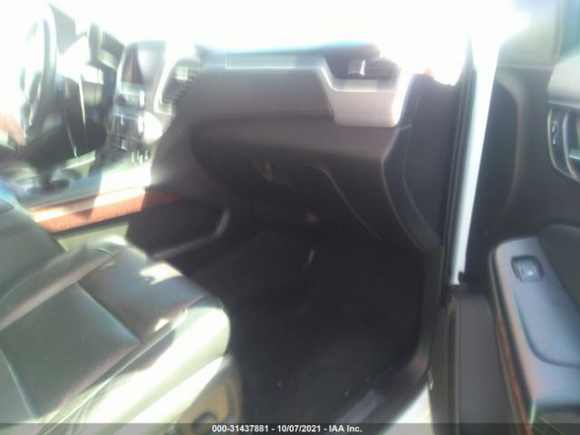 Photo 4 VIN: 1GKS2GKC0HR191403 - GMC YUKON XL 