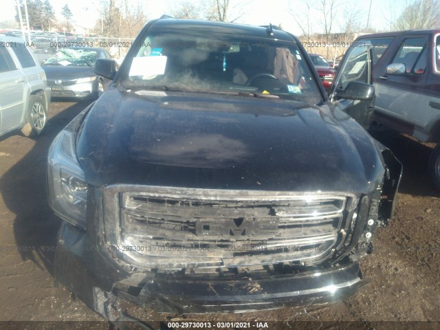 Photo 5 VIN: 1GKS2GKC0KR173782 - GMC YUKON XL 