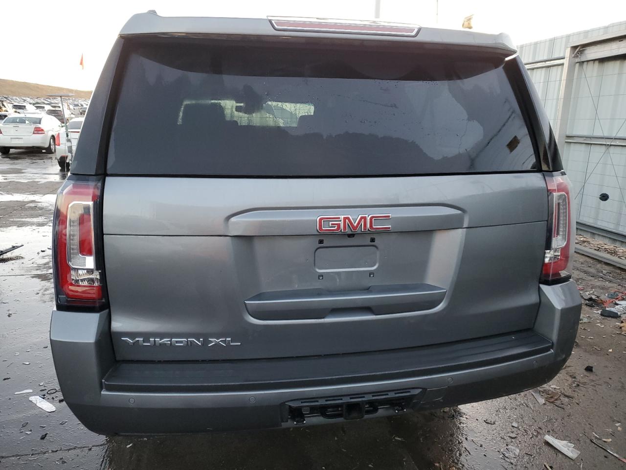 Photo 18 VIN: 1GKS2GKC1KR240406 - GMC YUKON XL K 