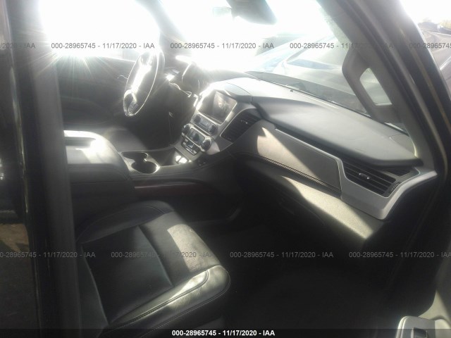 Photo 4 VIN: 1GKS2GKC2KR163884 - GMC YUKON XL 