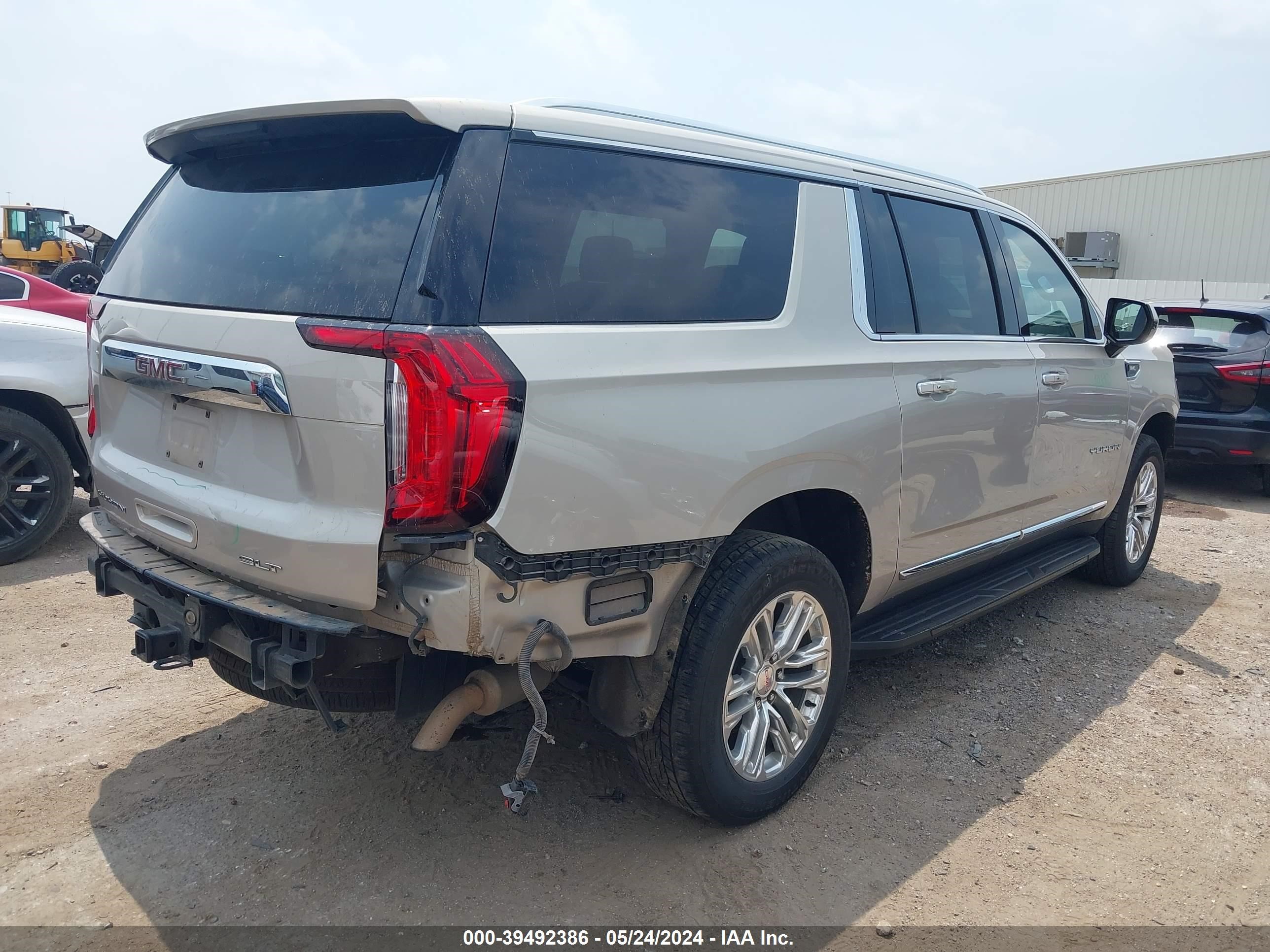 Photo 3 VIN: 1GKS2GKD0PR158361 - GMC YUKON 