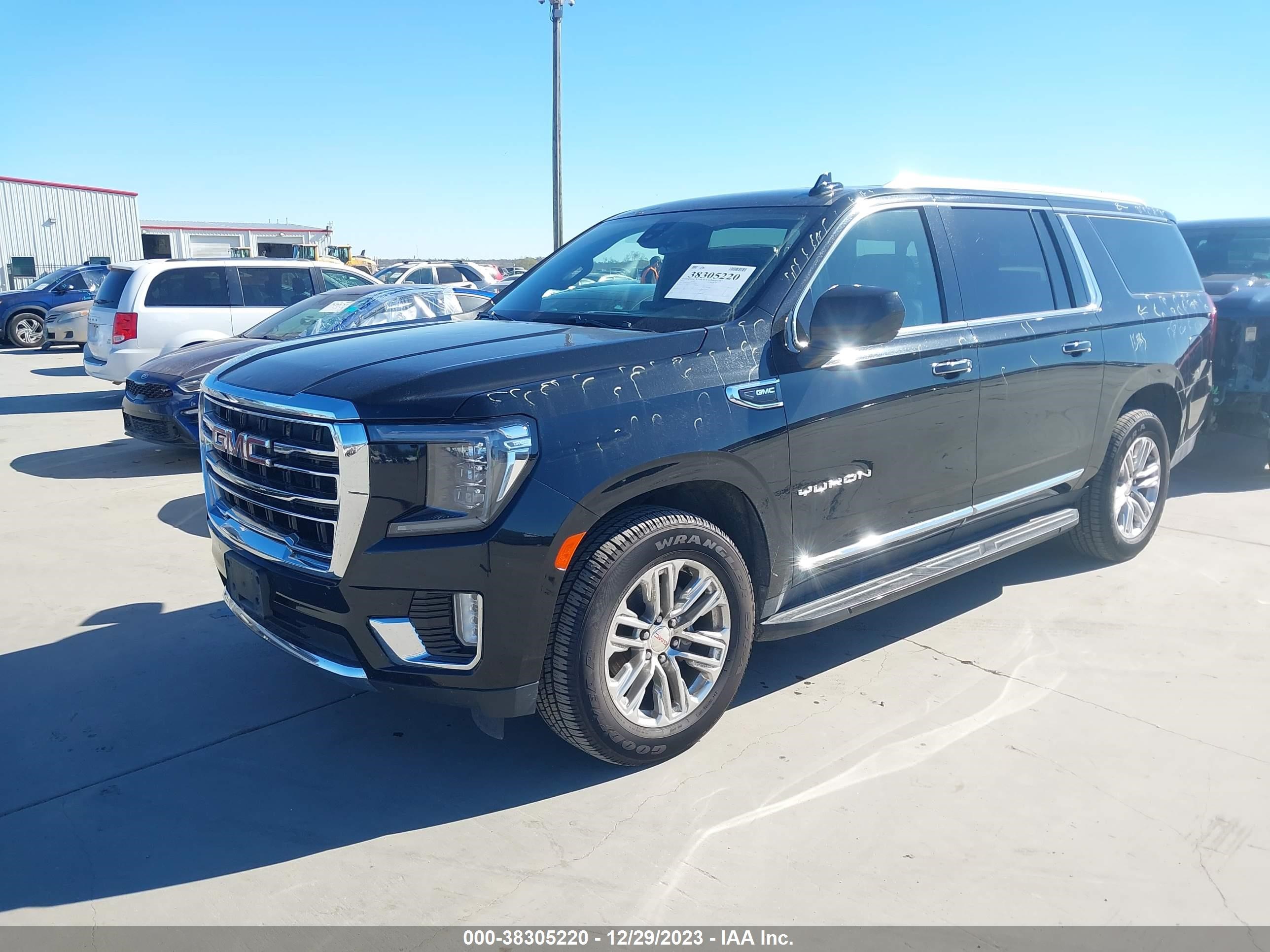 Photo 1 VIN: 1GKS2GKD1MR249456 - GMC YUKON 