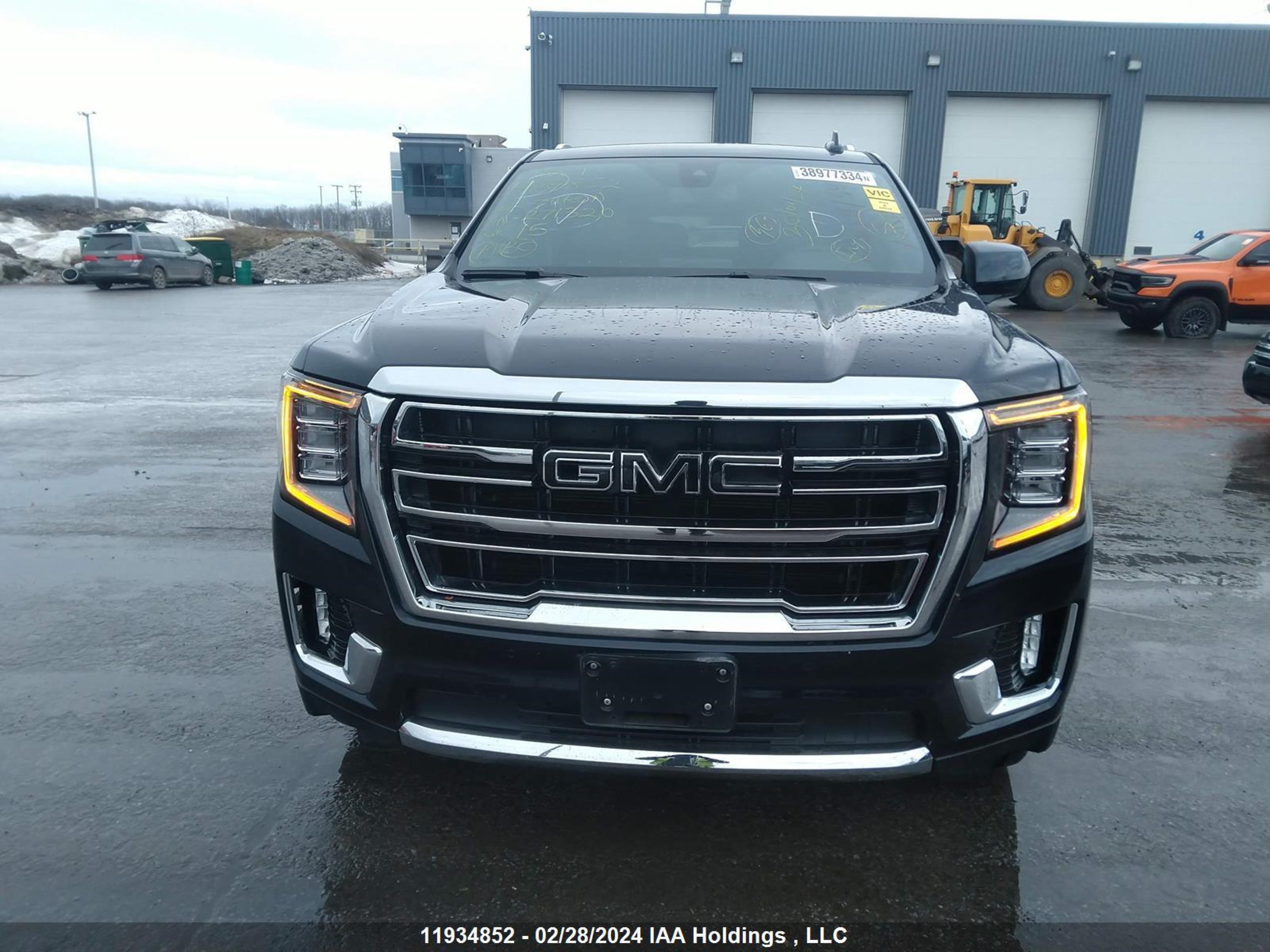 Photo 11 VIN: 1GKS2GKD7NR271320 - GMC YUKON 