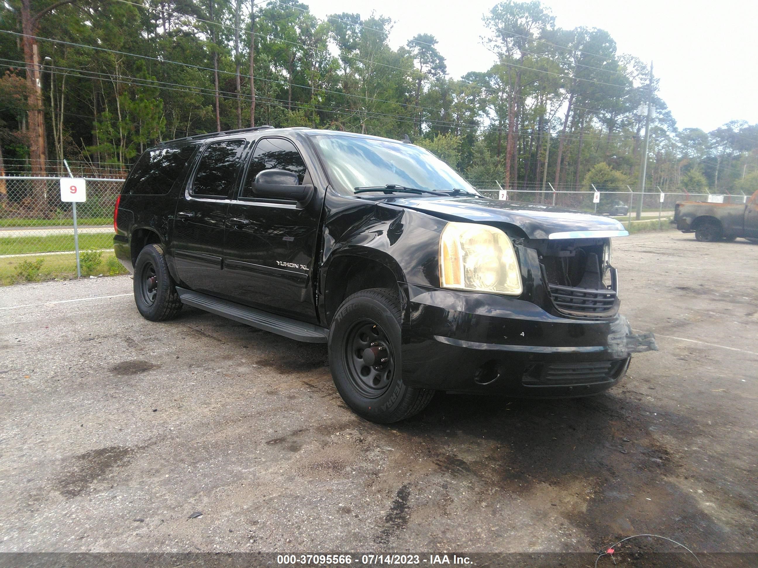 Photo 0 VIN: 1GKS2HE32BR392468 - GMC YUKON 