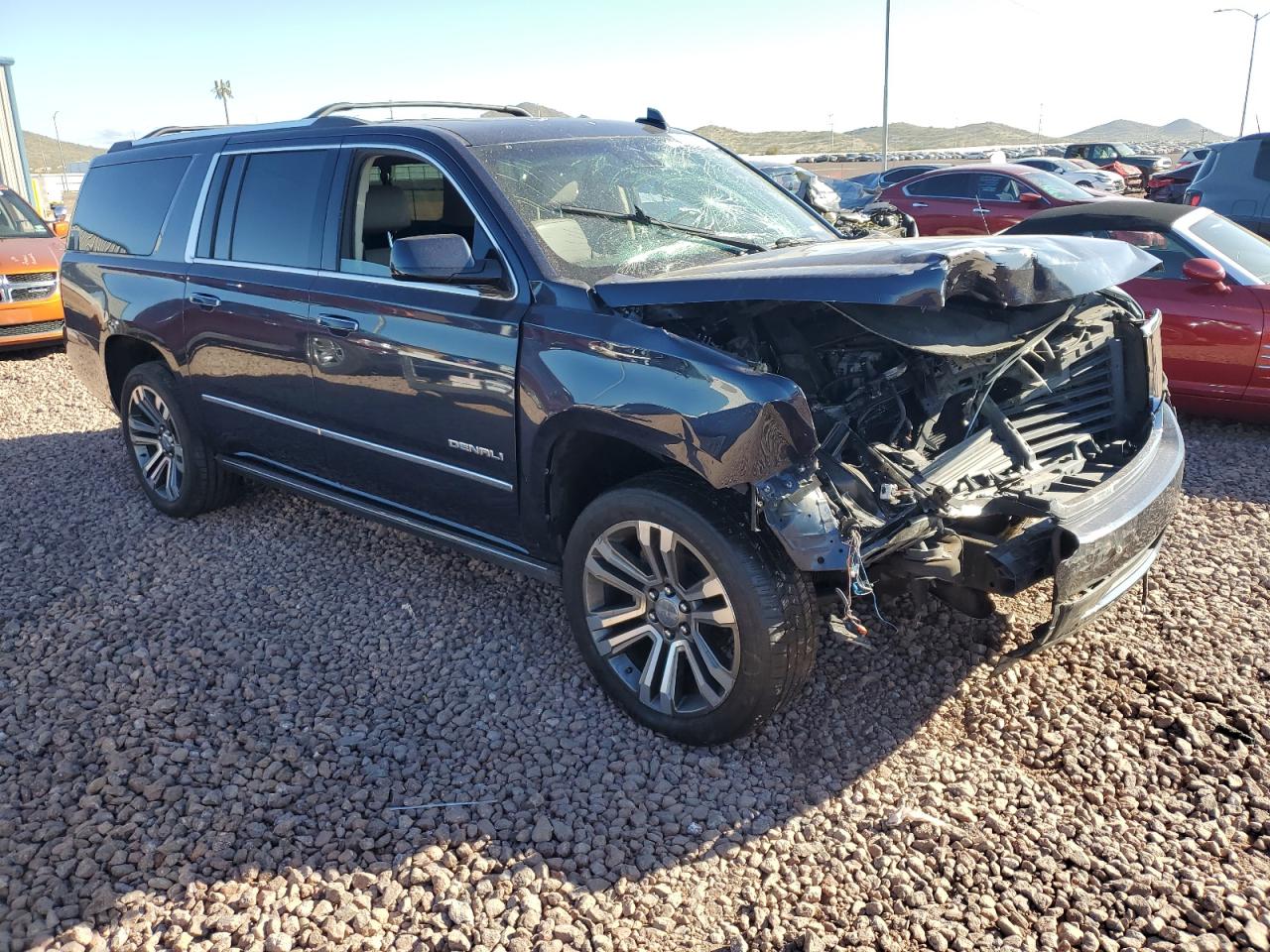 Photo 3 VIN: 1GKS2HKJ1KR127754 - GMC YUKON 