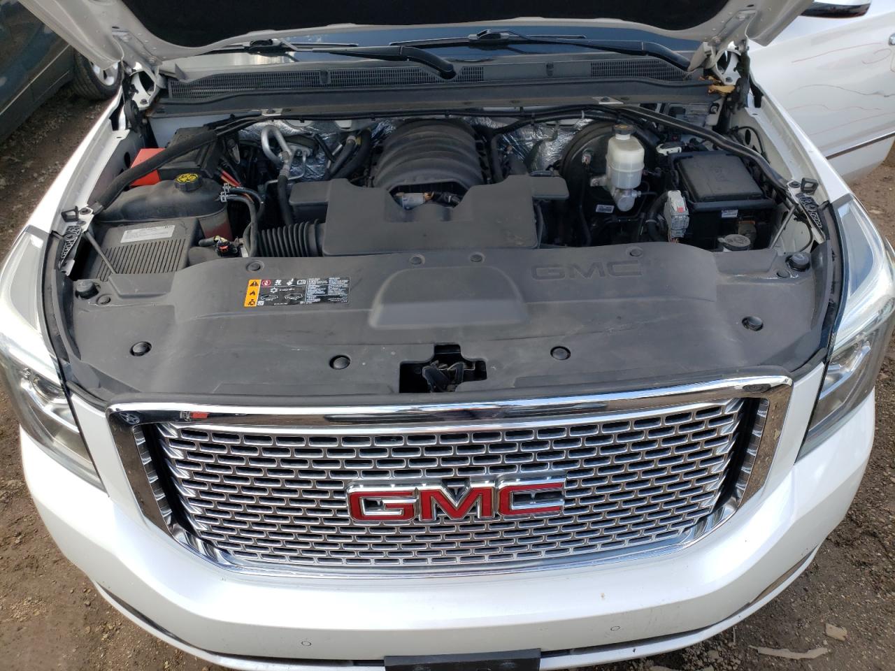 Photo 11 VIN: 1GKS2HKJ2HR213521 - GMC YUKON 