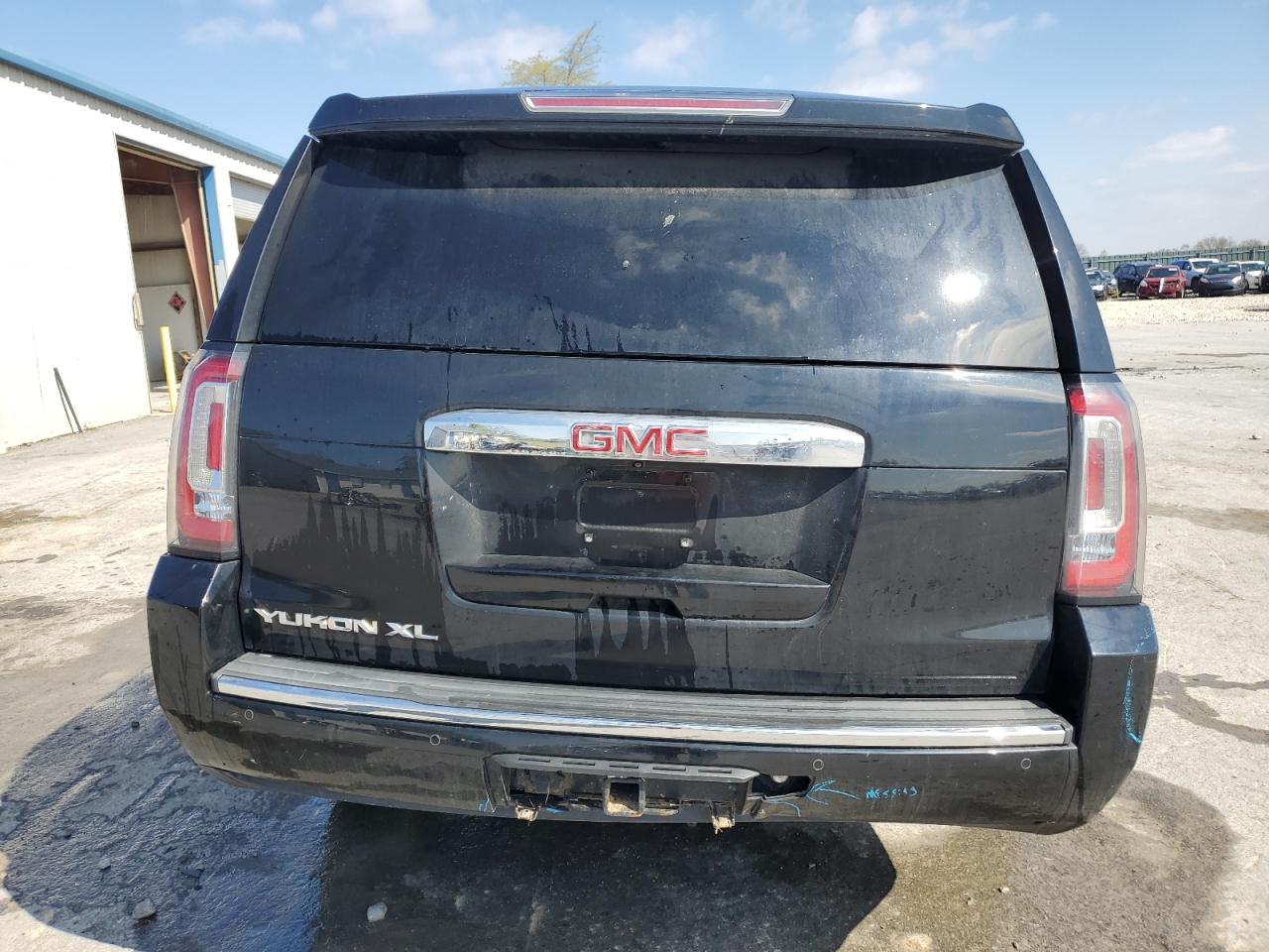 Photo 5 VIN: 1GKS2HKJ3GR173691 - GMC YUKON 