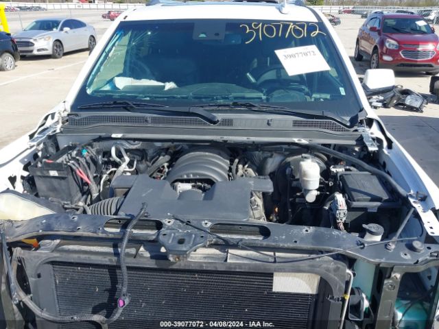 Photo 9 VIN: 1GKS2HKJ3GR380209 - GMC YUKON XL 