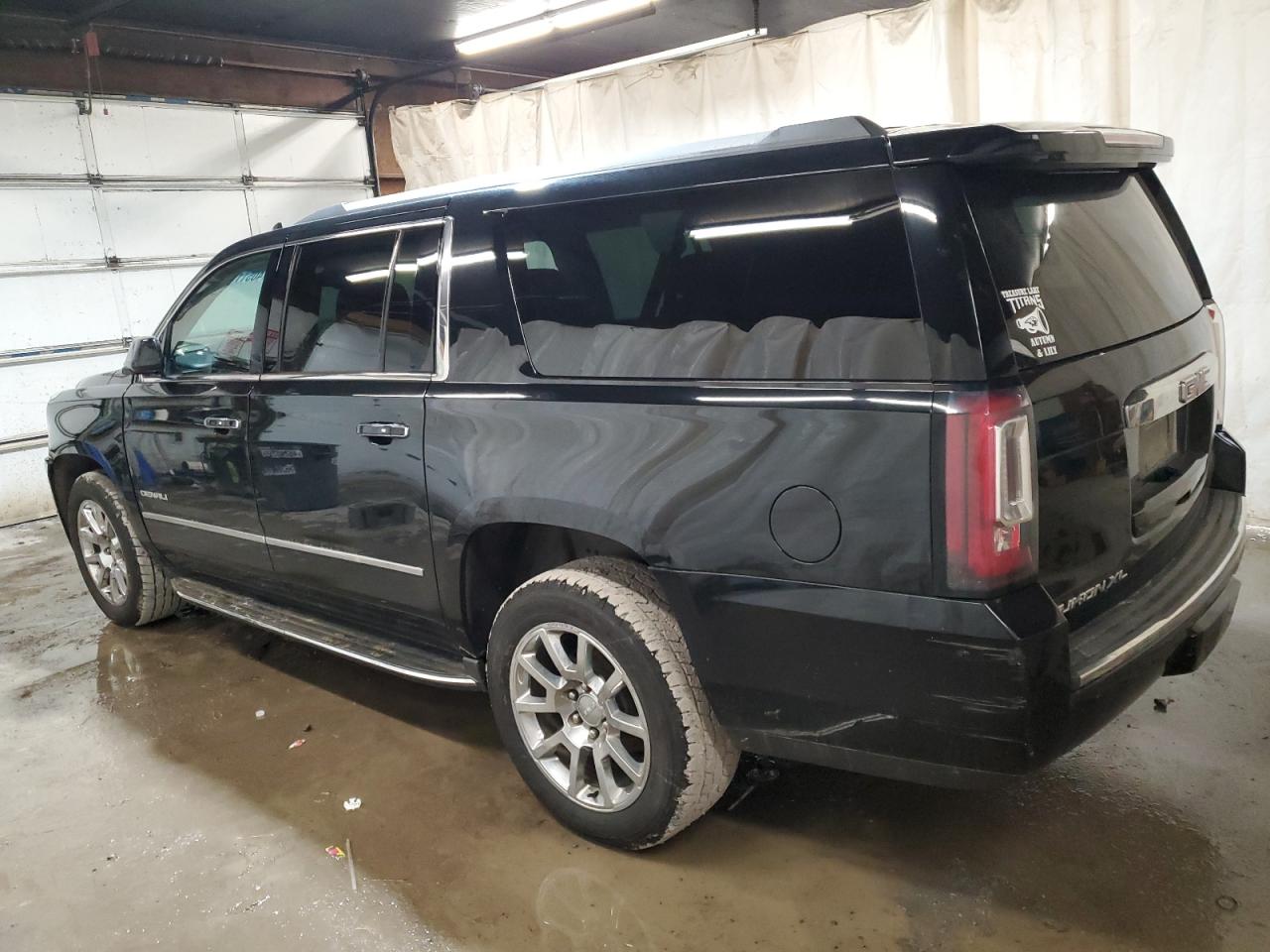 Photo 1 VIN: 1GKS2HKJ5HR295678 - GMC YUKON 