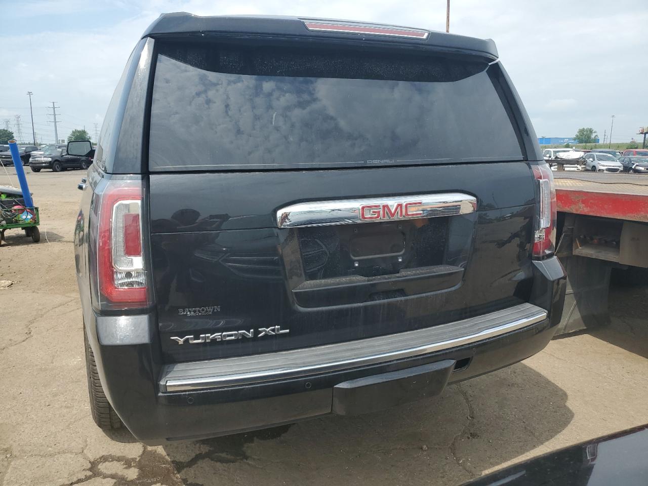 Photo 5 VIN: 1GKS2HKJ6HR235697 - GMC YUKON 