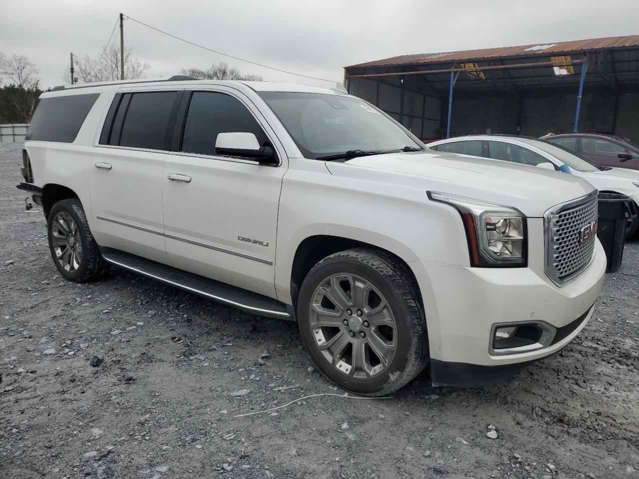 Photo 3 VIN: 1GKS2HKJ7GR411090 - GMC YUKON 