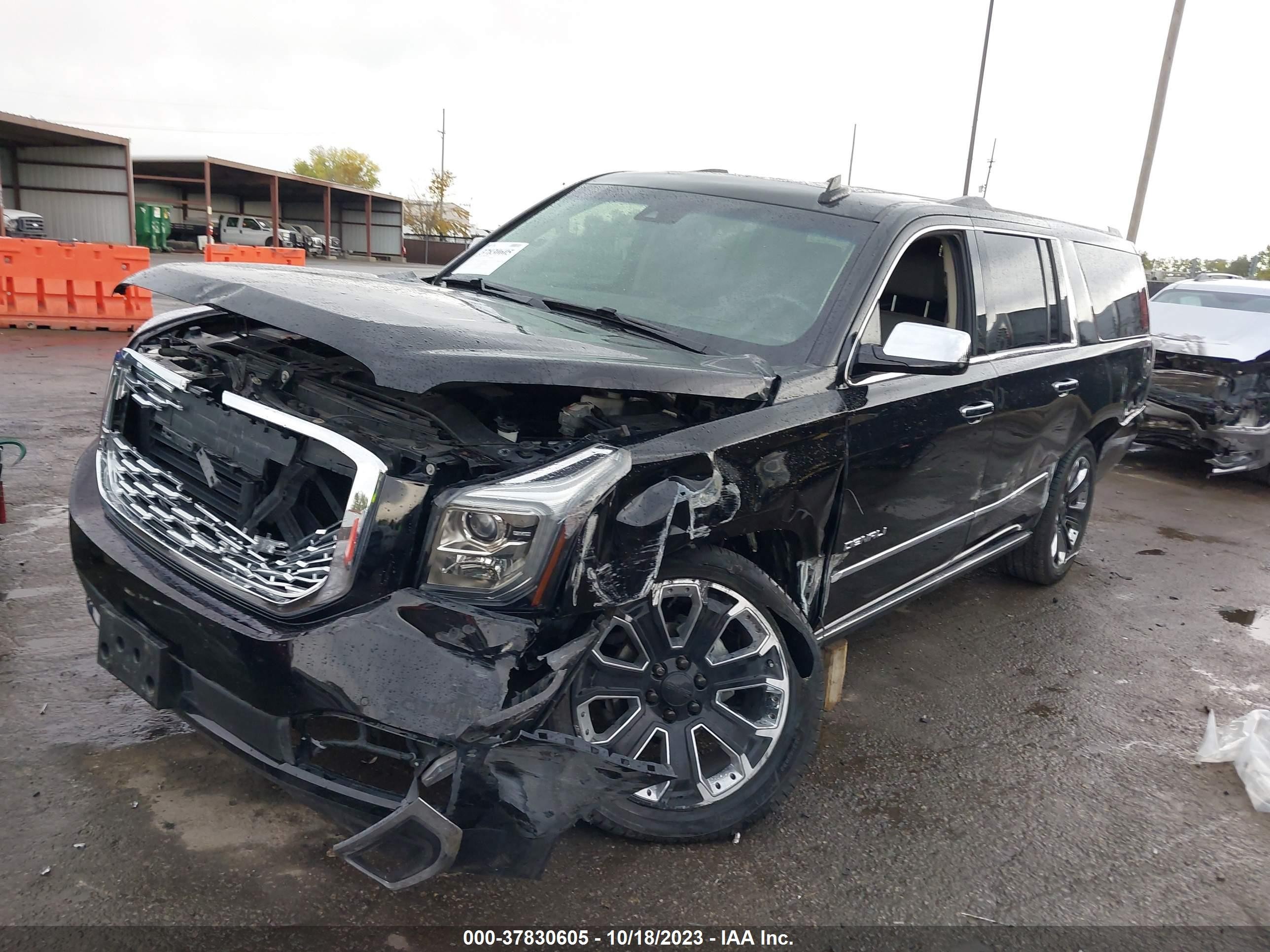 Photo 1 VIN: 1GKS2HKJ8JR358438 - GMC YUKON XL D 