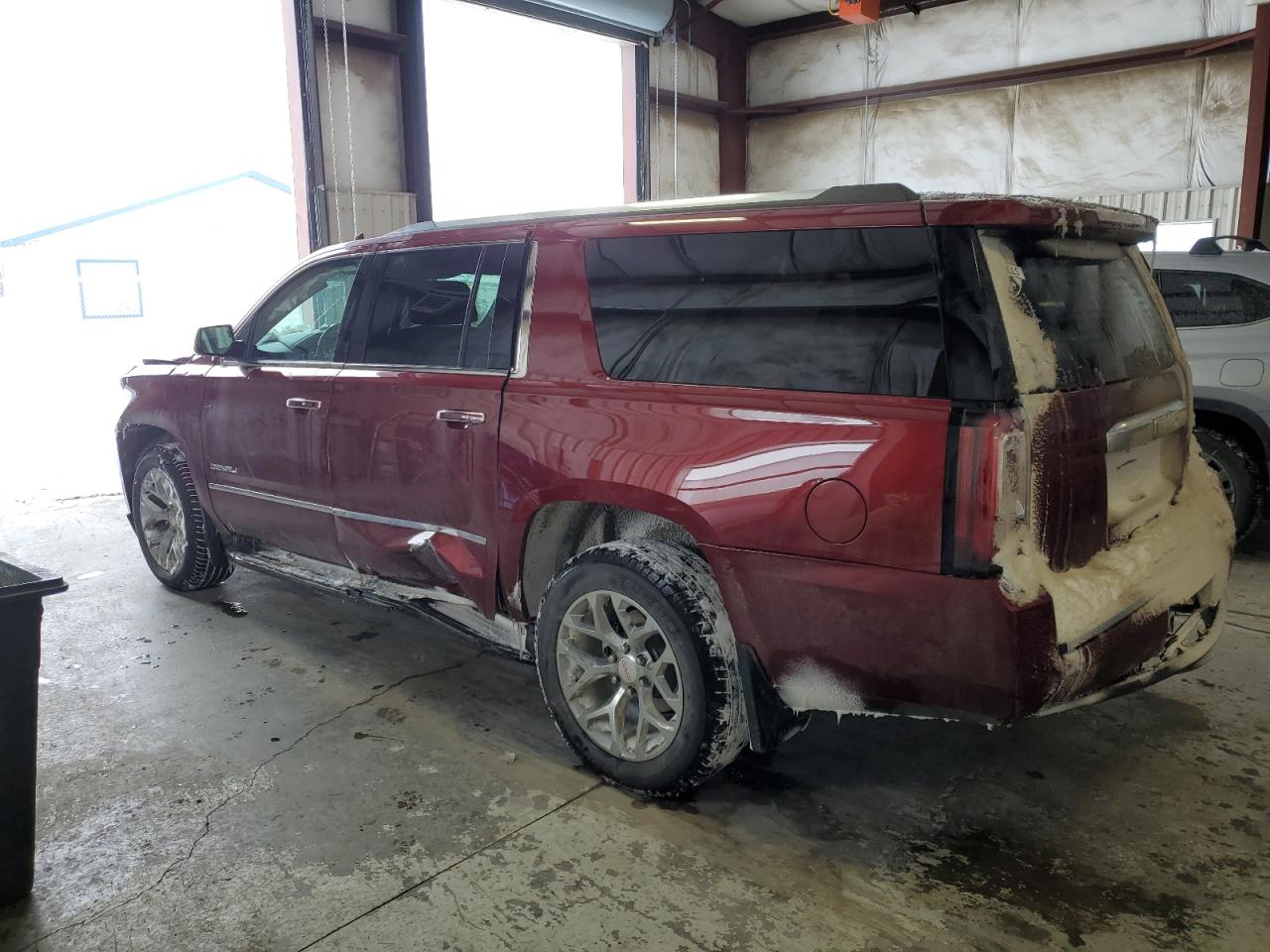 Photo 1 VIN: 1GKS2HKJ9LR252714 - GMC YUKON 