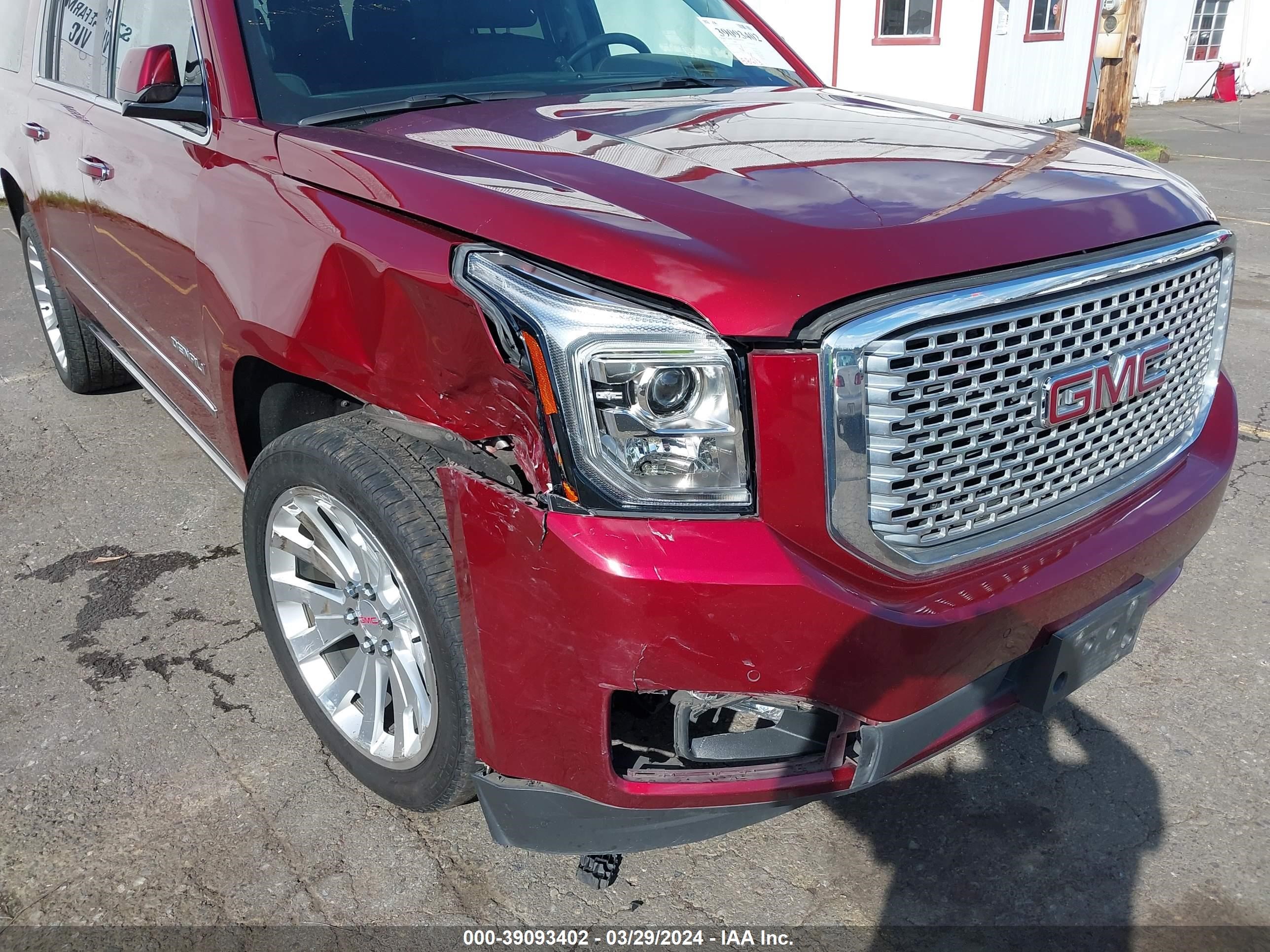 Photo 5 VIN: 1GKS2HKJXHR256231 - GMC YUKON XL 