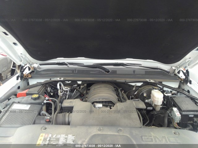 Photo 9 VIN: 1GKS2JKC2JR369086 - GMC YUKON XL 