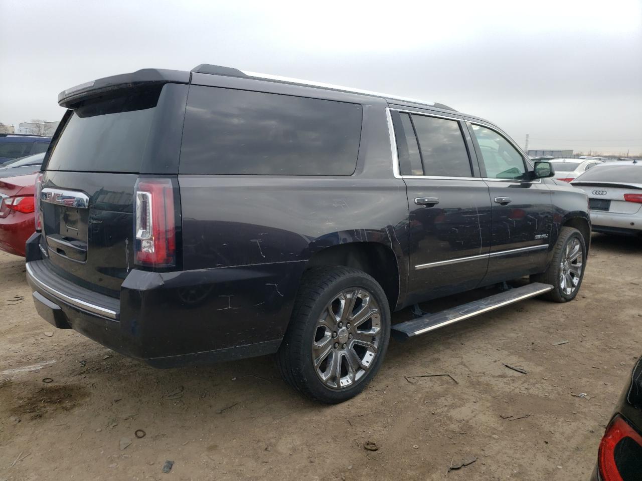 Photo 2 VIN: 1GKS2JKJ0FR548197 - GMC YUKON 