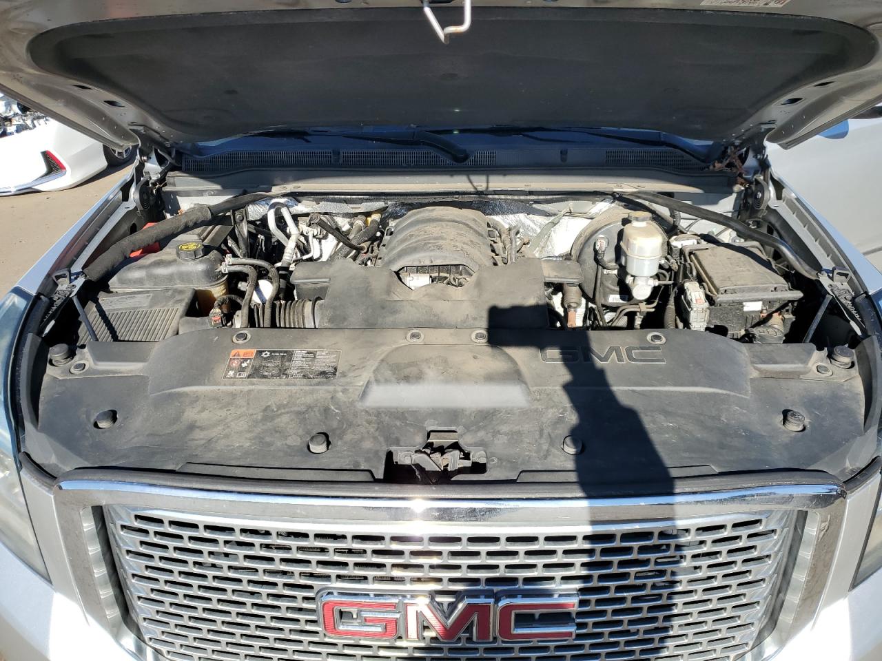 Photo 11 VIN: 1GKS2JKJ3FR162907 - GMC YUKON 