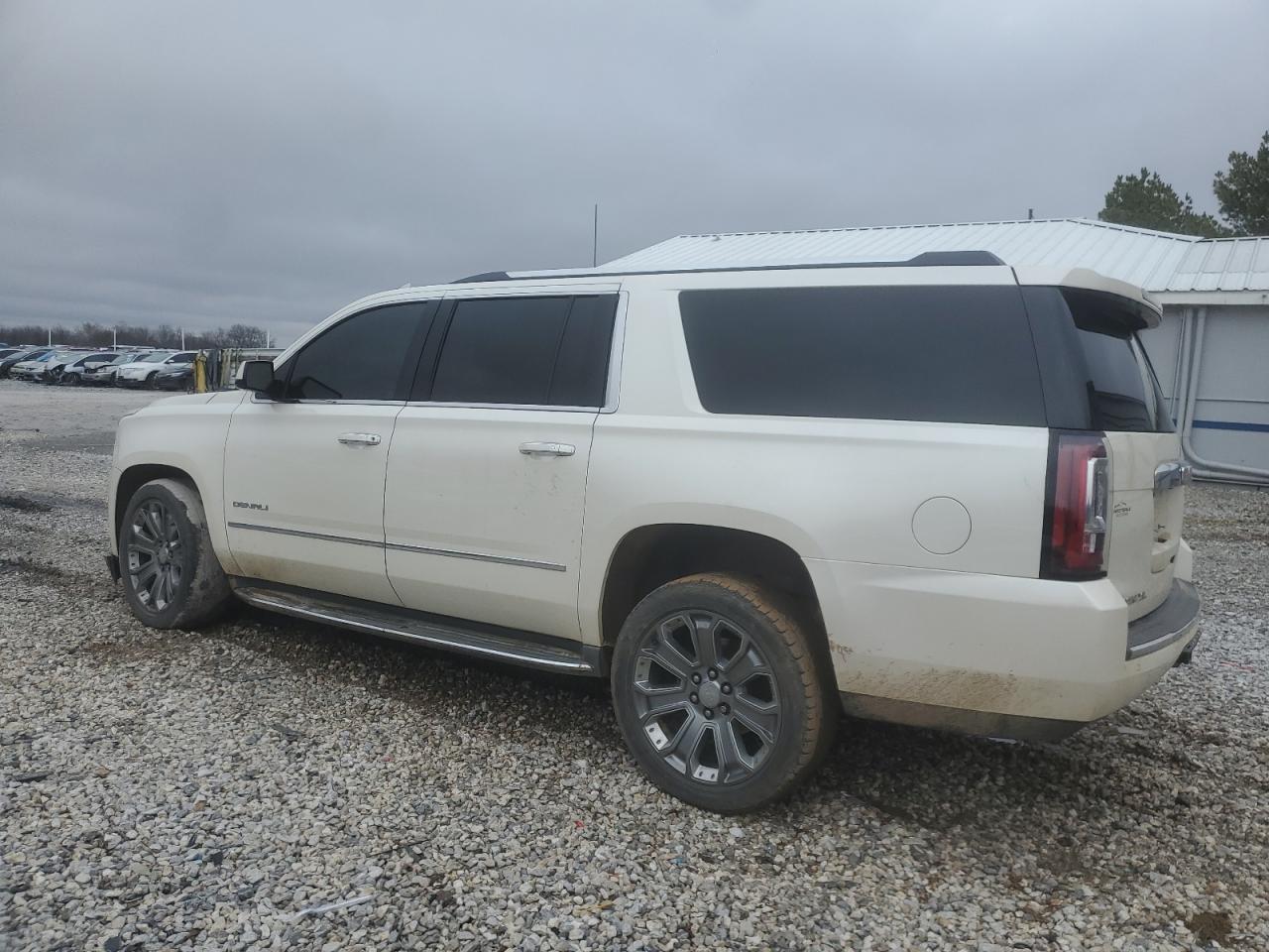 Photo 1 VIN: 1GKS2JKJ3FR614323 - GMC YUKON 