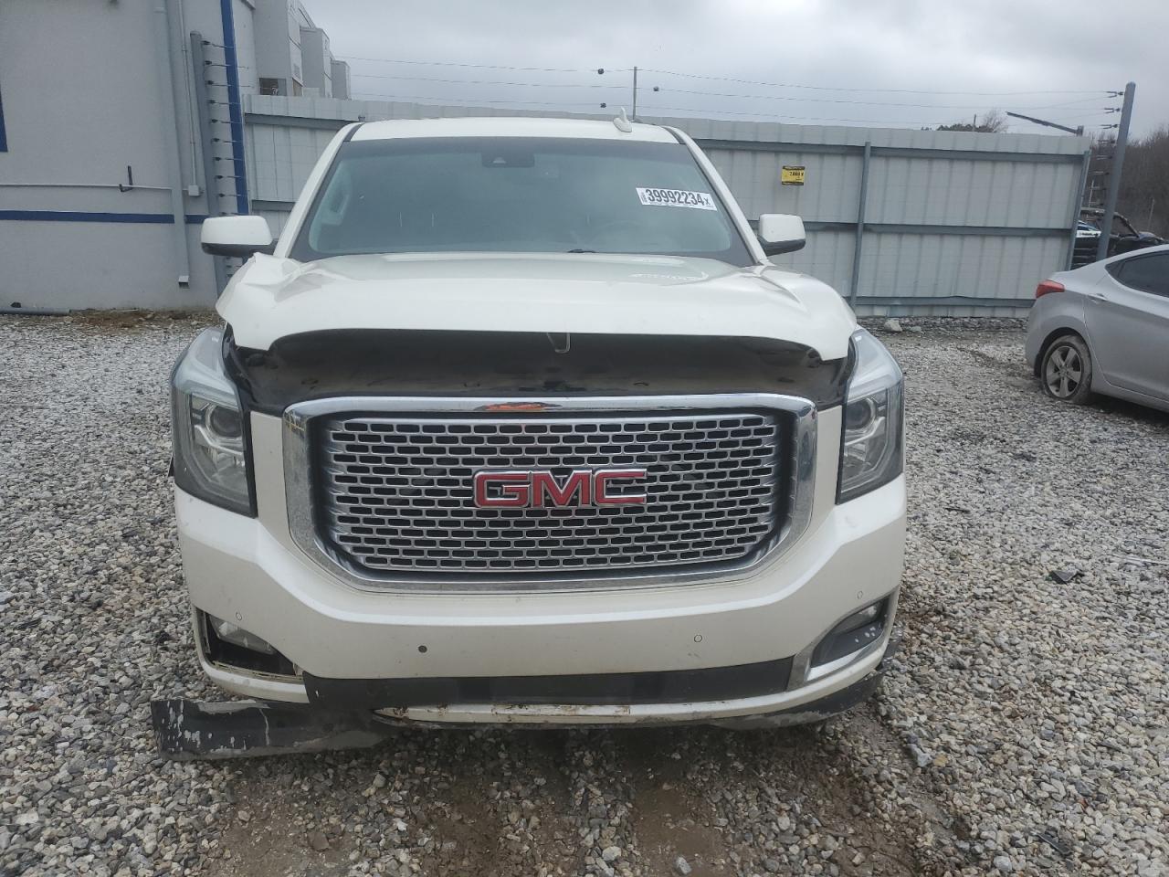 Photo 4 VIN: 1GKS2JKJ3FR614323 - GMC YUKON 