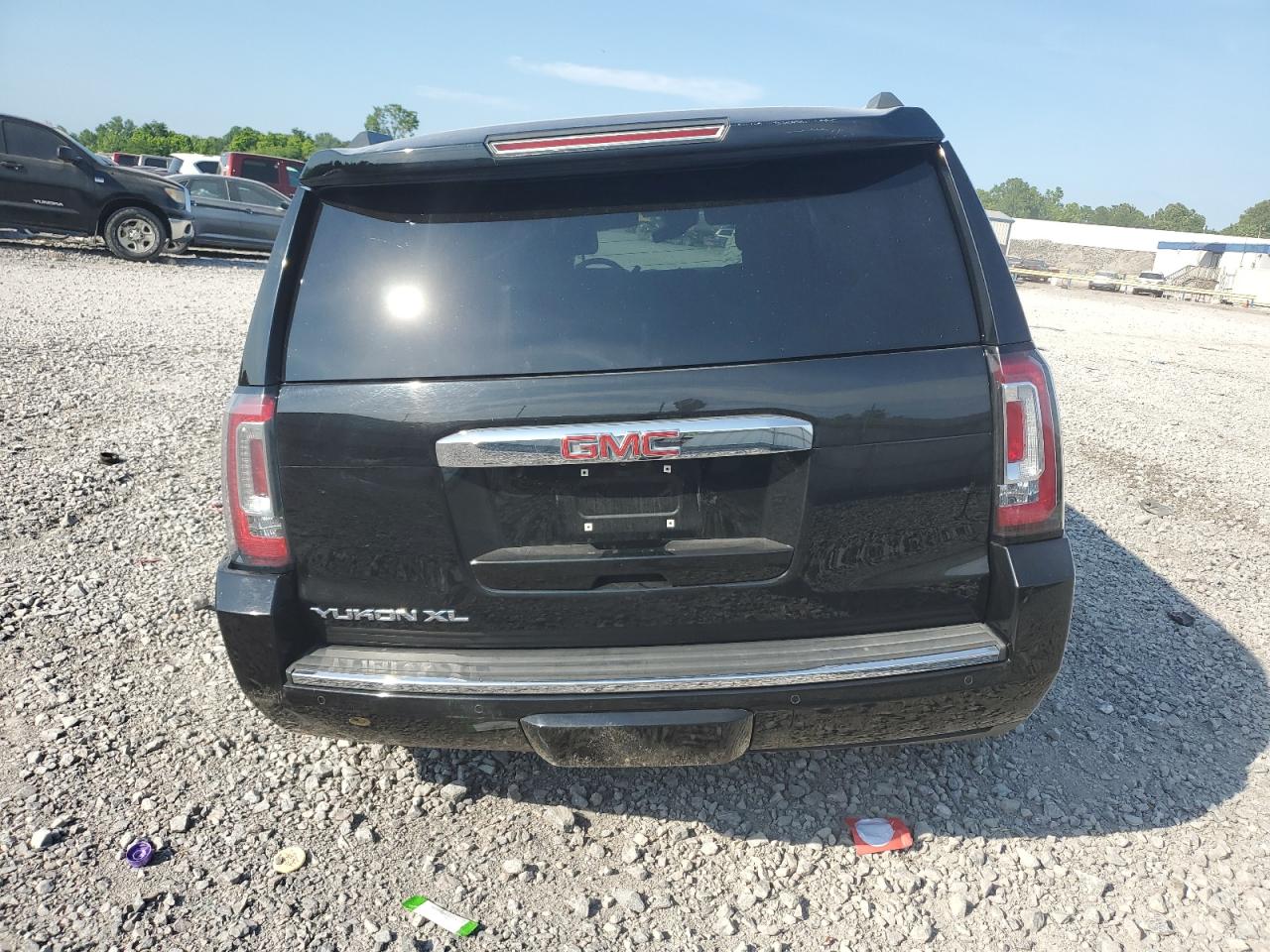 Photo 5 VIN: 1GKS2JKJ4FR593451 - GMC YUKON 