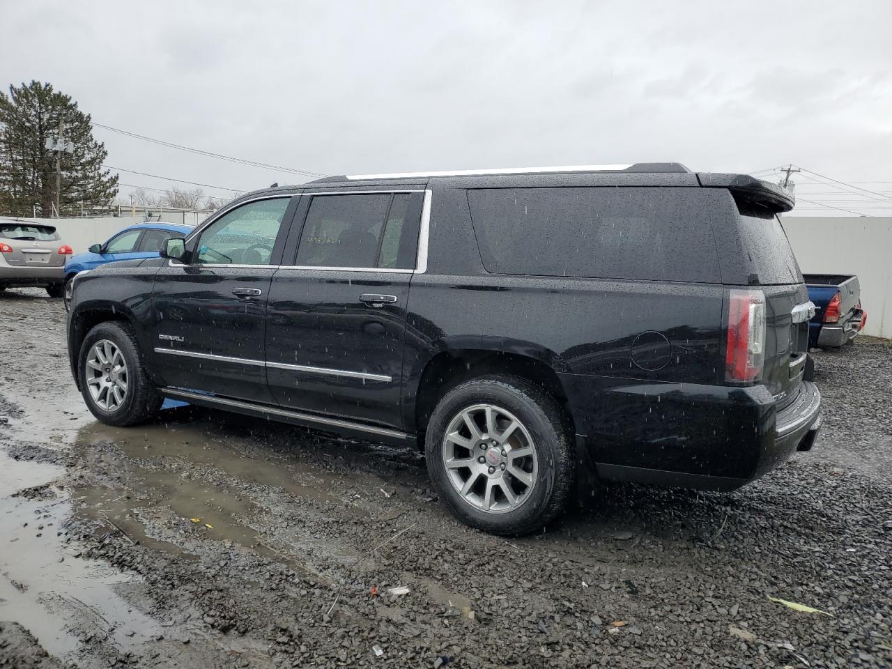 Photo 1 VIN: 1GKS2JKJ7FR732844 - GMC YUKON 