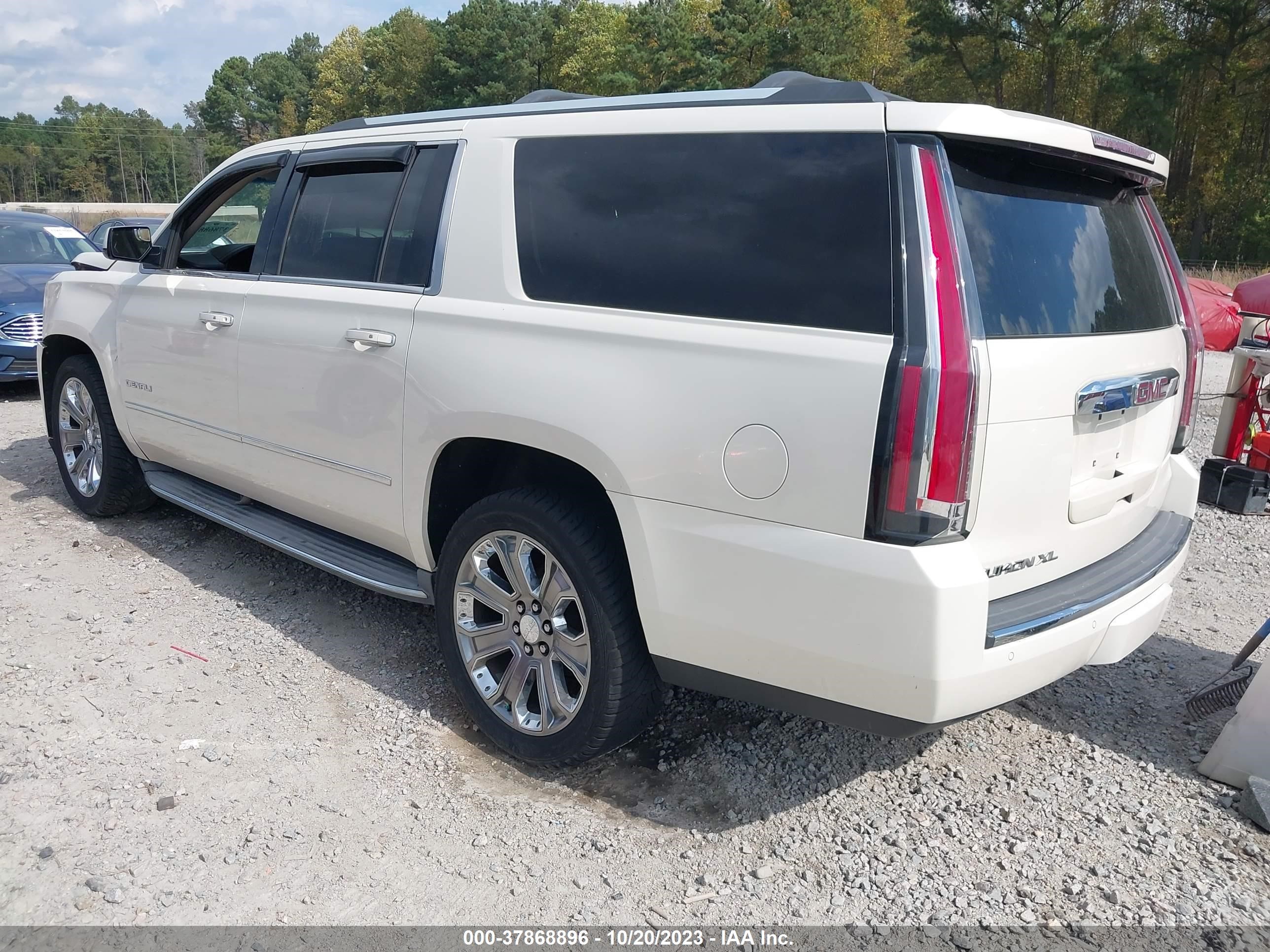 Photo 2 VIN: 1GKS2JKJ9FR276779 - GMC YUKON 