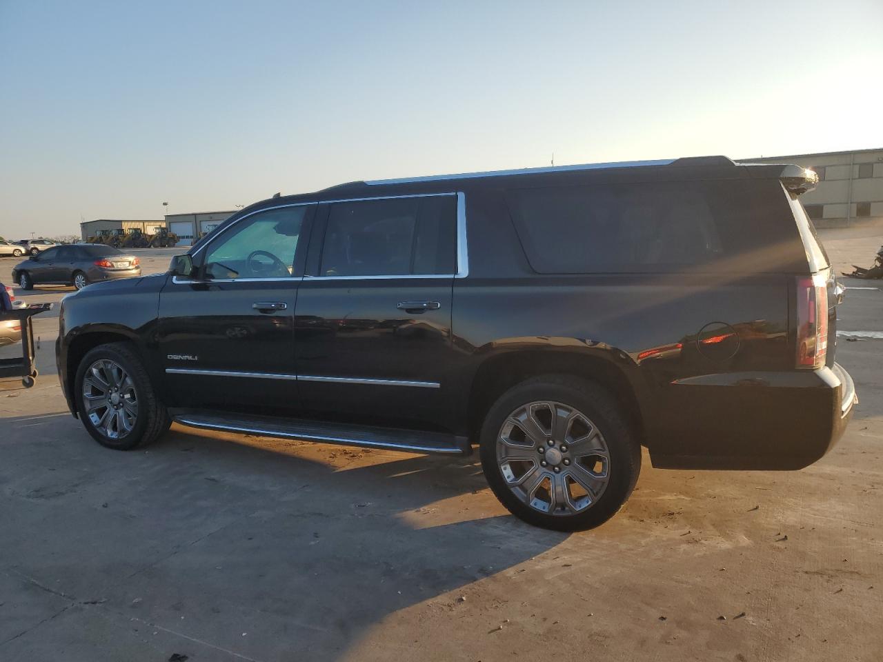 Photo 1 VIN: 1GKS2JKJ9FR306993 - GMC YUKON 