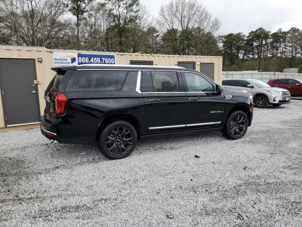 Photo 2 VIN: 1GKS2JKL2RR126728 - GMC YUKON 