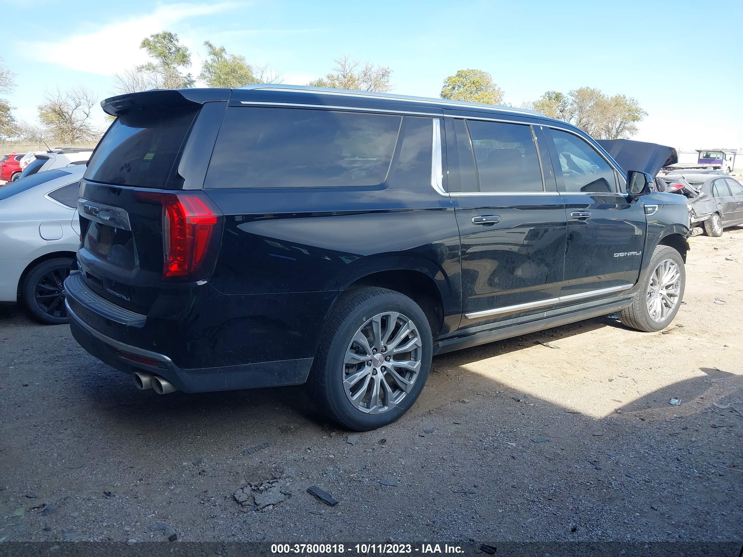 Photo 3 VIN: 1GKS2JKL3NR284425 - GMC YUKON 