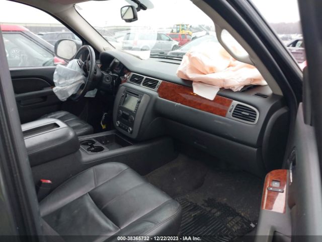 Photo 4 VIN: 1GKS2KE32BR132181 - GMC YUKON XL 1500 