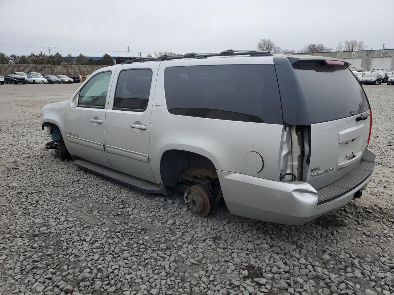 Photo 1 VIN: 1GKS2KE36BR290247 - GMC YUKON 