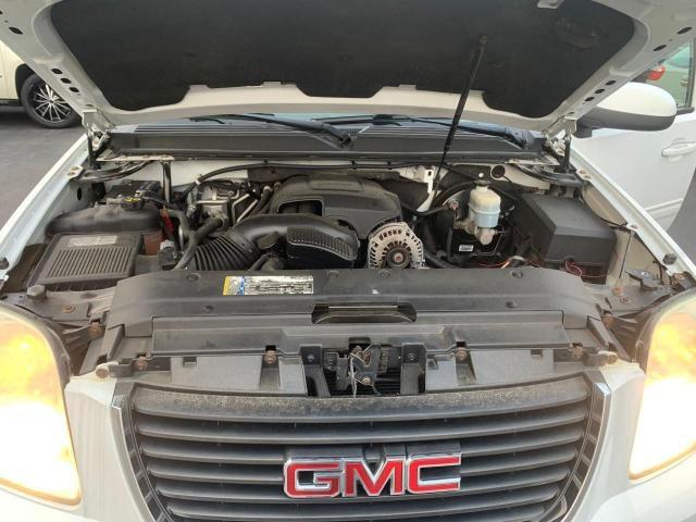 Photo 6 VIN: 1GKS2KE38BR178727 - GMC YUKON XL K 