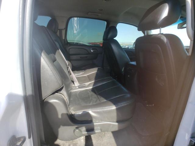 Photo 9 VIN: 1GKS2KE39BR392450 - GMC YUKON 