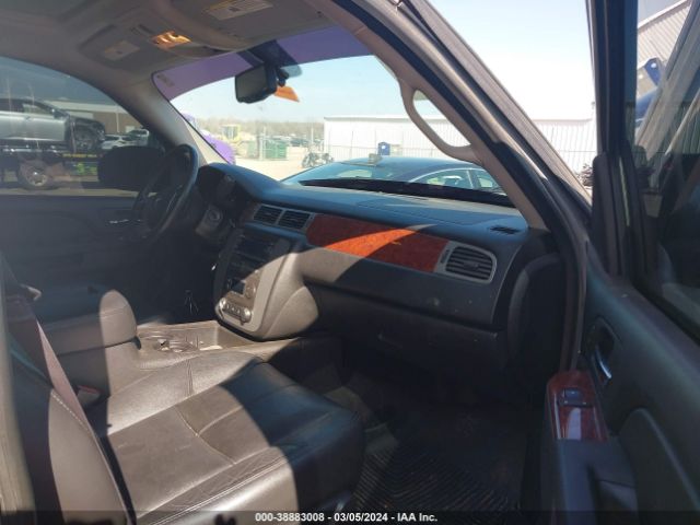 Photo 4 VIN: 1GKS2KE71DR358279 - GMC YUKON XL 1500 