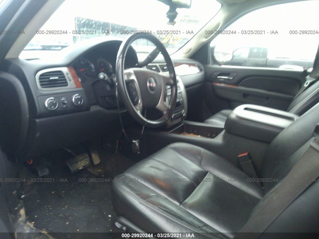 Photo 4 VIN: 1GKS2KE74DR256720 - GMC YUKON XL 