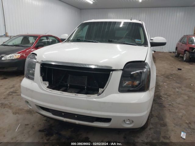 Photo 5 VIN: 1GKS2KE77CR262879 - GMC YUKON XL 1500 