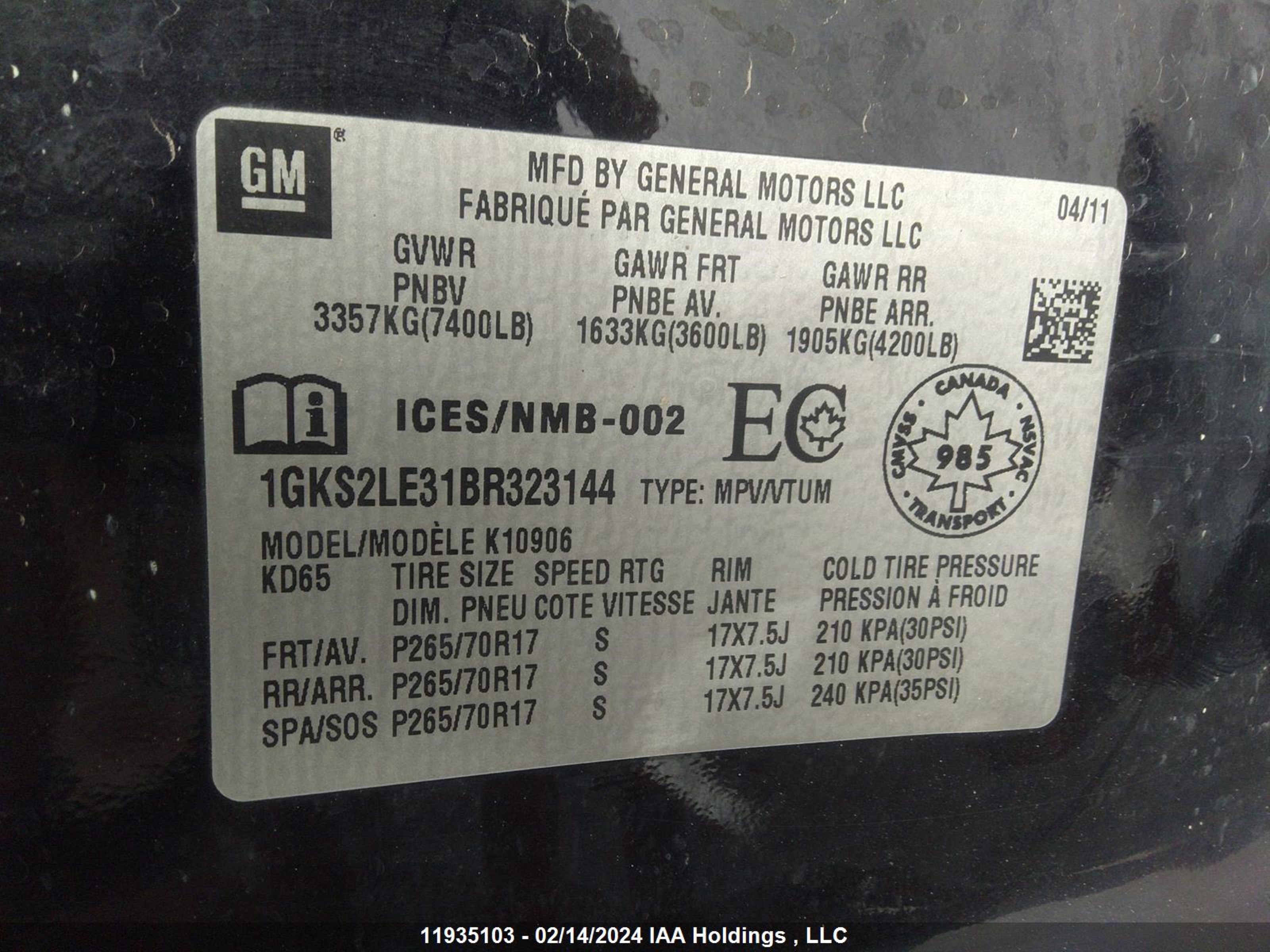 Photo 8 VIN: 1GKS2LE31BR323144 - GMC YUKON 