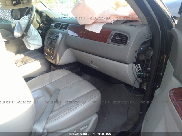 Photo 4 VIN: 1GKS2LE72CR101572 - GMC YUKON XL 