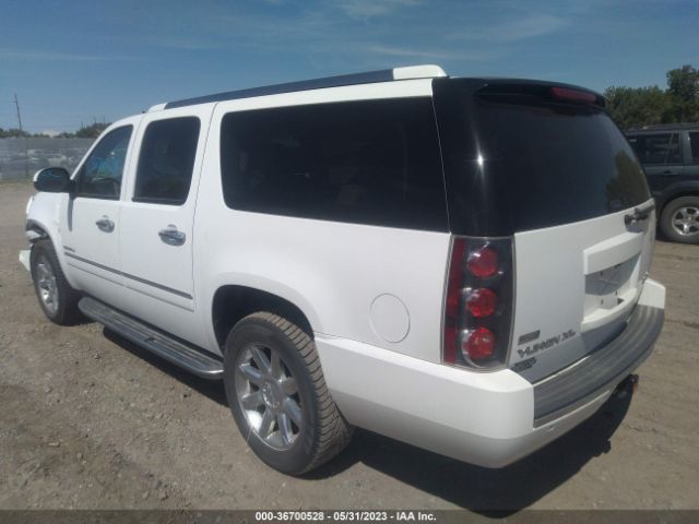 Photo 2 VIN: 1GKS2MEF0BR118477 - GMC YUKON XL 1500 