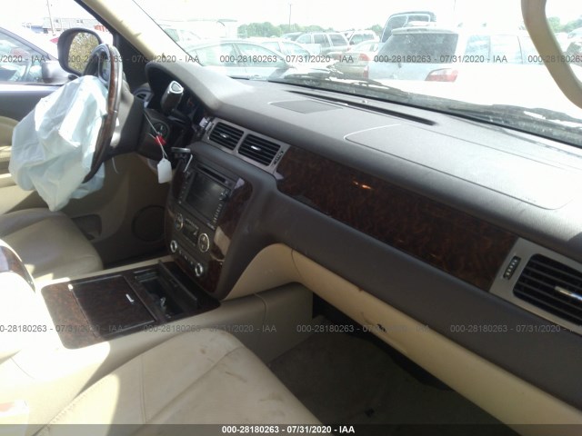 Photo 4 VIN: 1GKS2MEF0BR259873 - GMC YUKON XL 