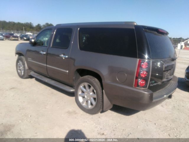 Photo 2 VIN: 1GKS2MEF1BR281834 - GMC YUKON XL 1500 