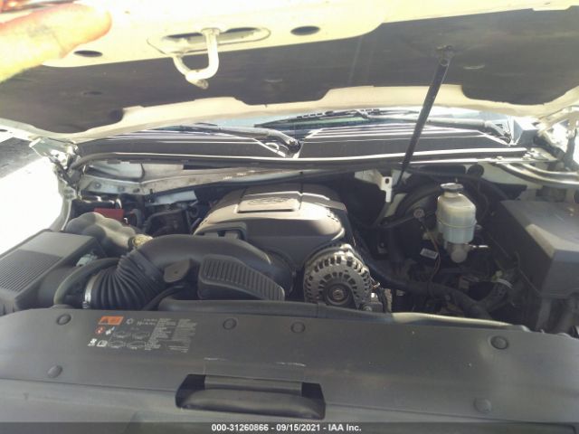 Photo 9 VIN: 1GKS2MEF1CR244333 - GMC YUKON XL 