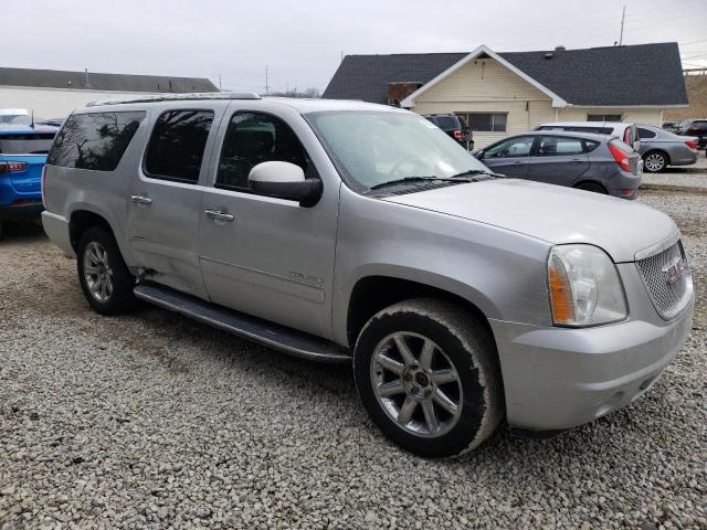 Photo 3 VIN: 1GKS2MEF2CR173000 - GMC YUKON 