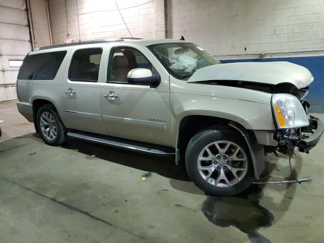 Photo 3 VIN: 1GKS2MEF2CR279561 - GMC YUKON 