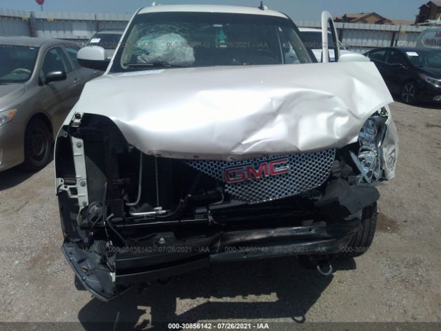 Photo 5 VIN: 1GKS2MEF2CR310565 - GMC YUKON XL 