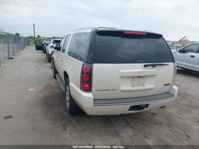 Photo 2 VIN: 1GKS2MEF2DR163990 - GMC YUKON XL 