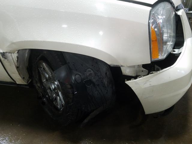 Photo 8 VIN: 1GKS2MEF2DR257898 - GMC YUKON XL D 