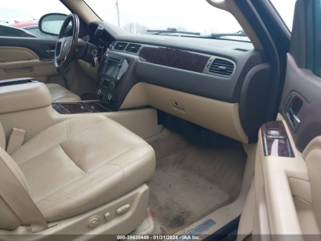 Photo 4 VIN: 1GKS2MEF3BR309228 - GMC YUKON XL 1500 