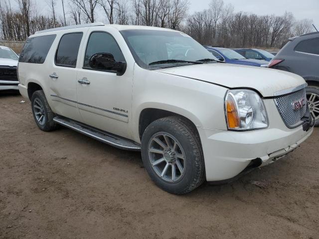 Photo 3 VIN: 1GKS2MEF3CR127370 - GMC YUKON 