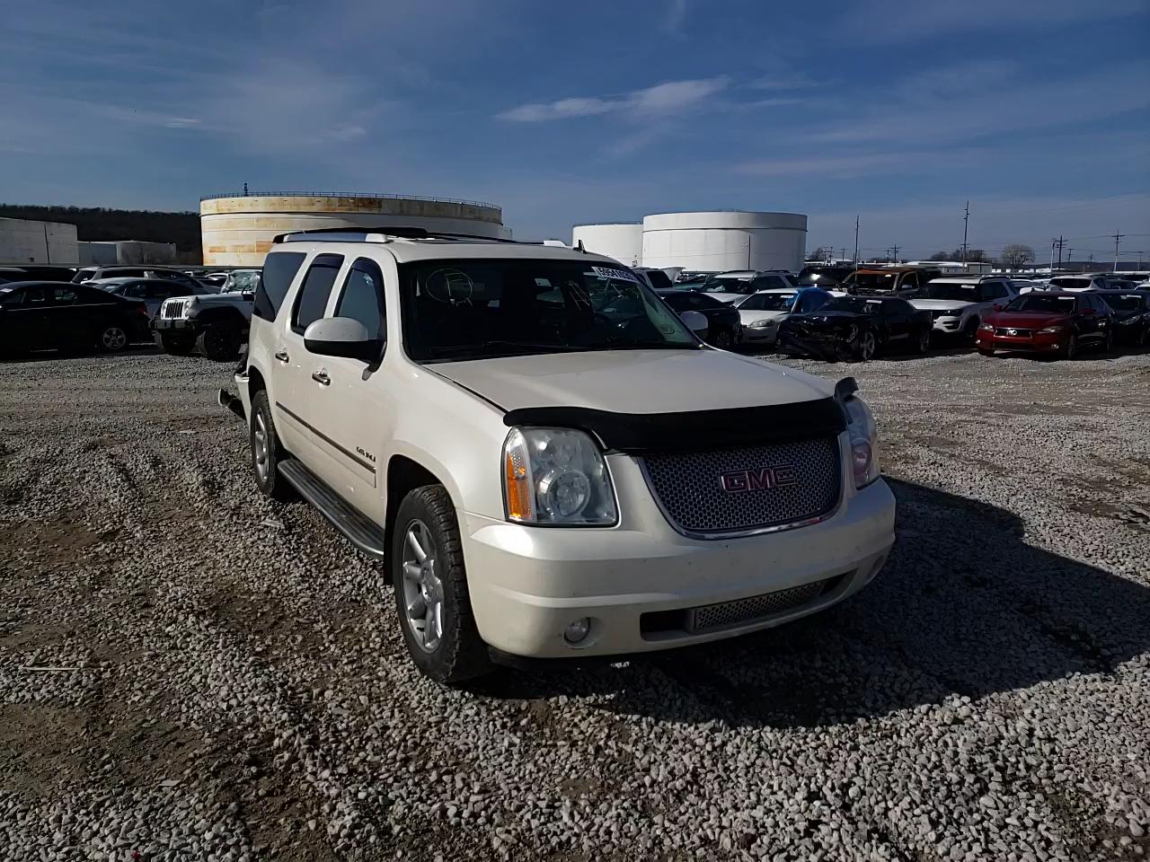 Photo 10 VIN: 1GKS2MEF3CR308338 - GMC YUKON XL D 